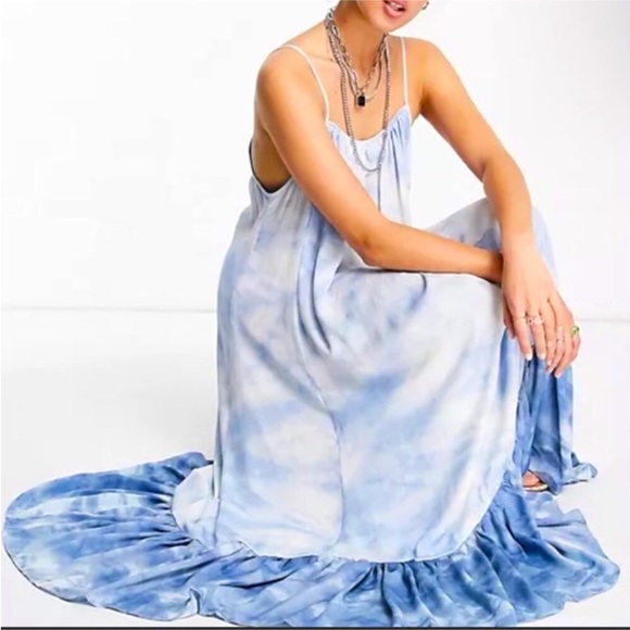 Free People] Blue White Tie dye Ruffle Cami Slip Maxi Dress. - Picture 2 of 10